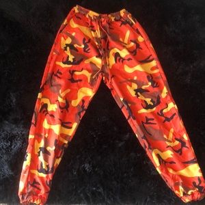 ✨ORANGE CAMEO HEREM JOGGERS✨